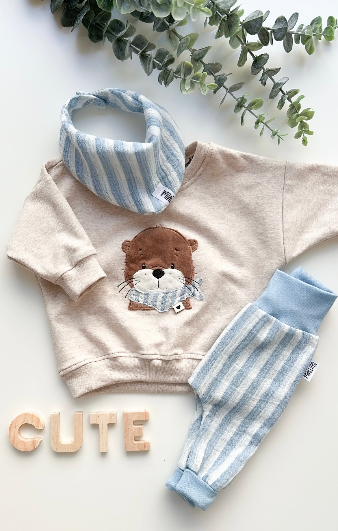 BABY Musselinhose Sommer Otter