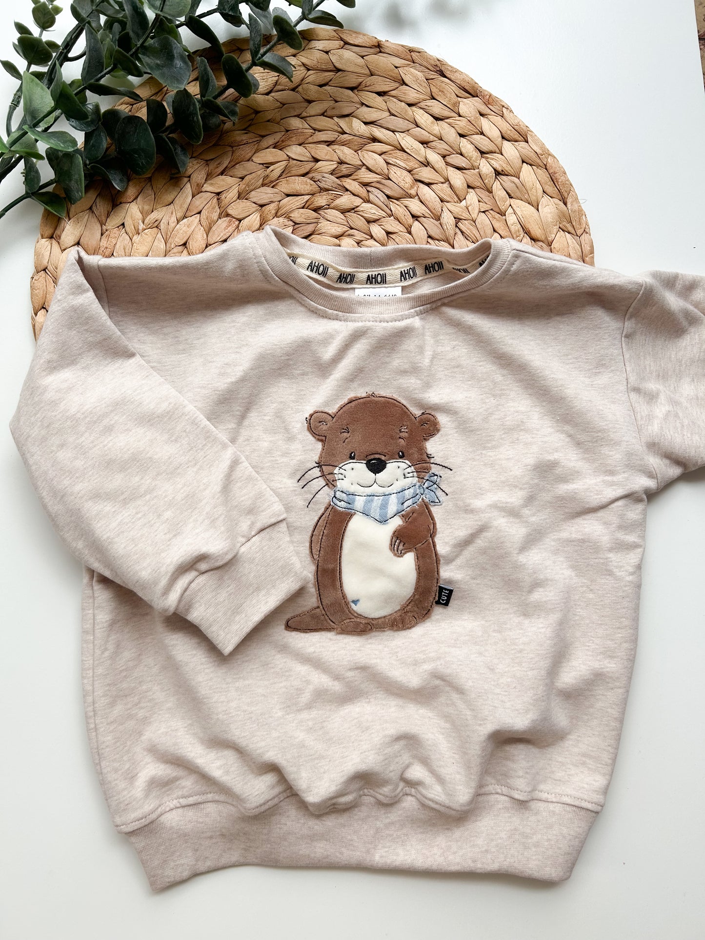 Sommer Otter Oversized Sweater
