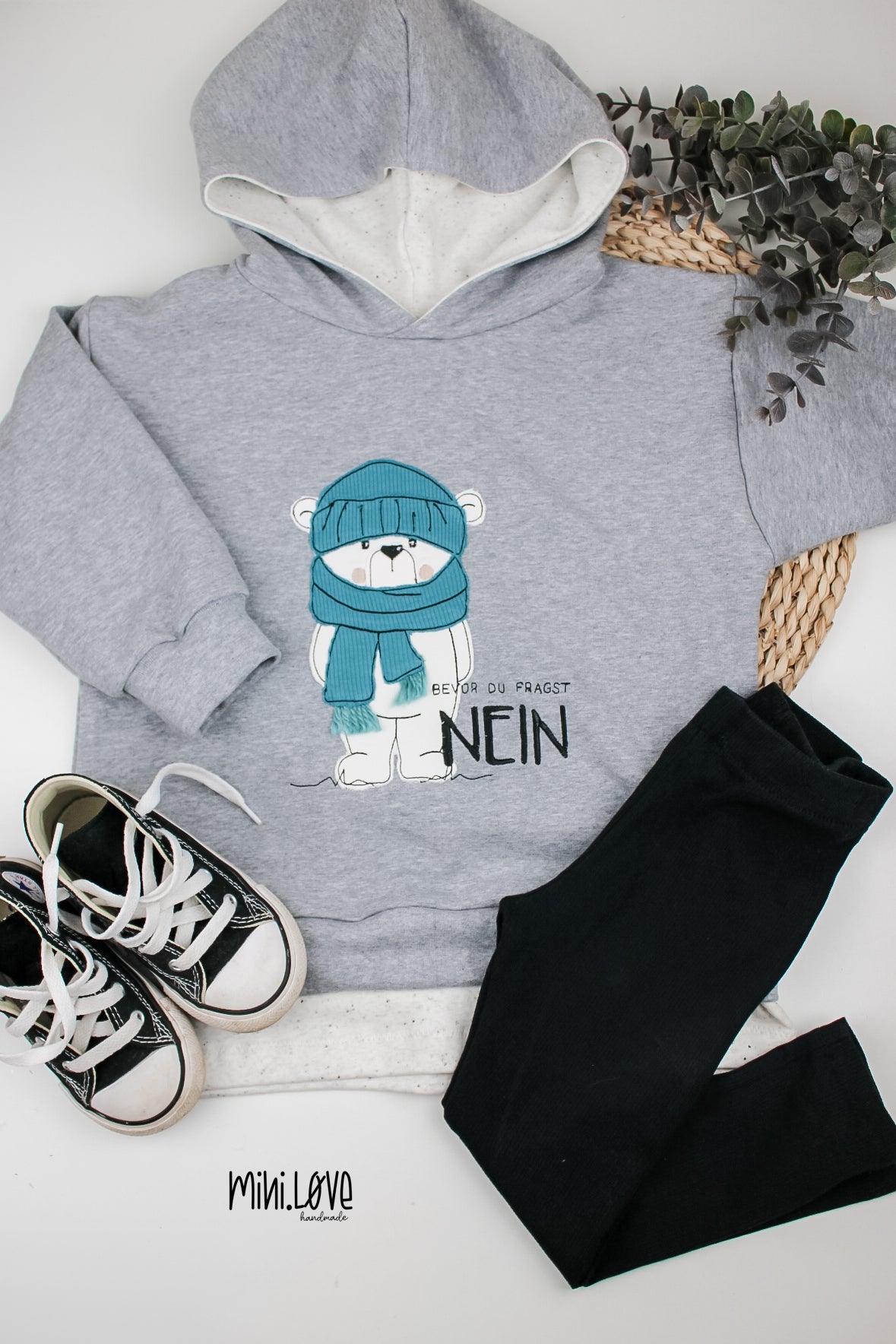 NEIN- Sweater