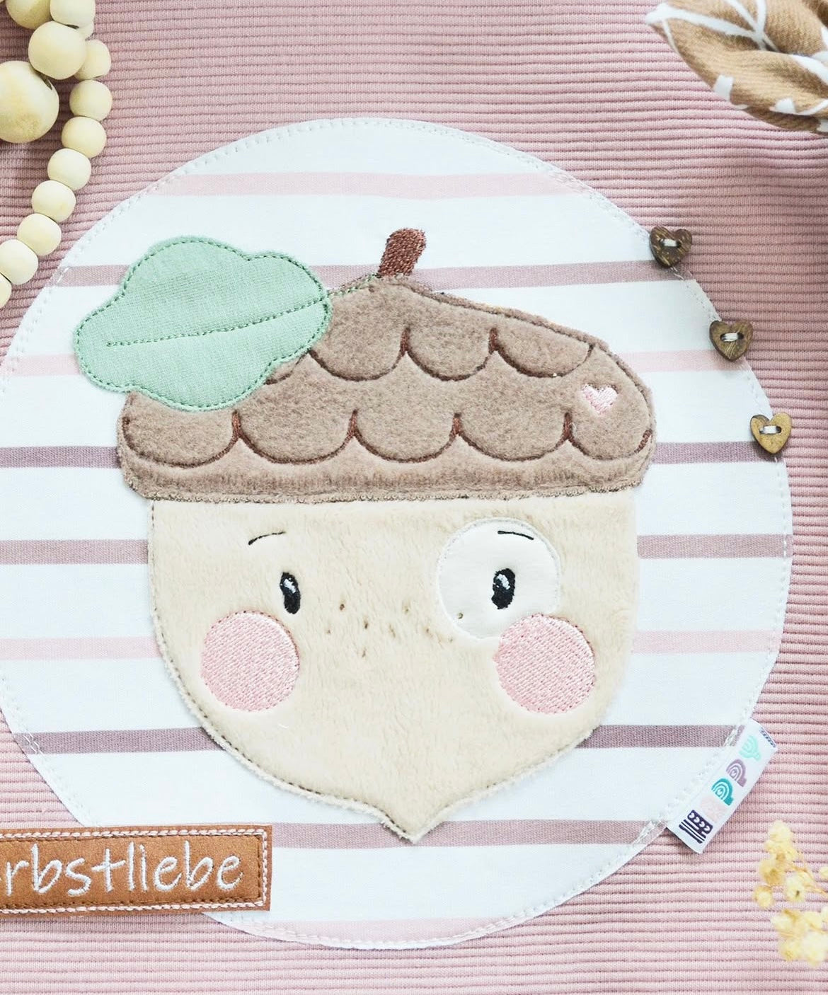 Stickdatei Kleine Eichel