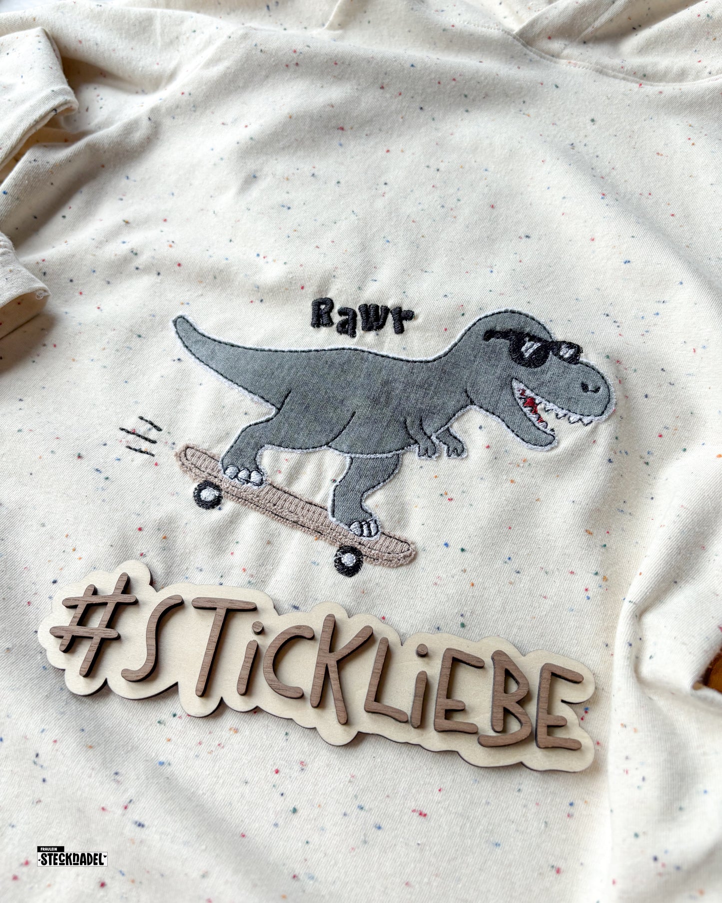 Stickdatei Skate T-Rex