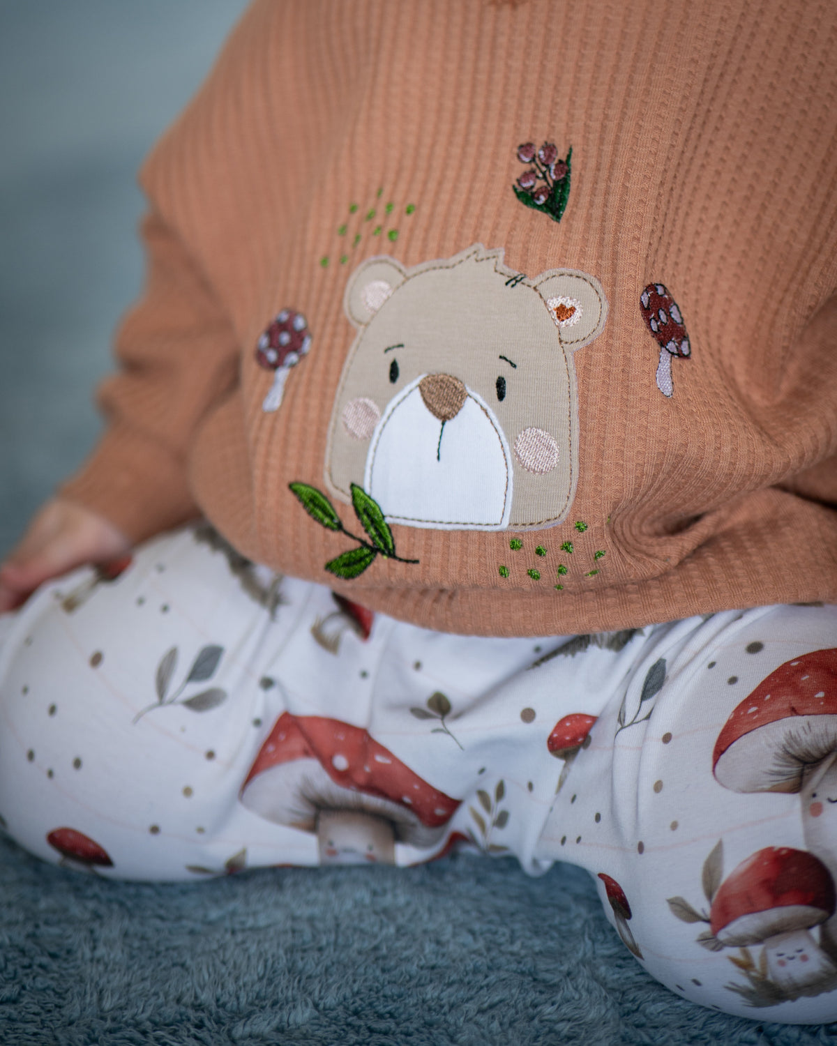 Stickdatei Herbstbär + GRATIS Datei