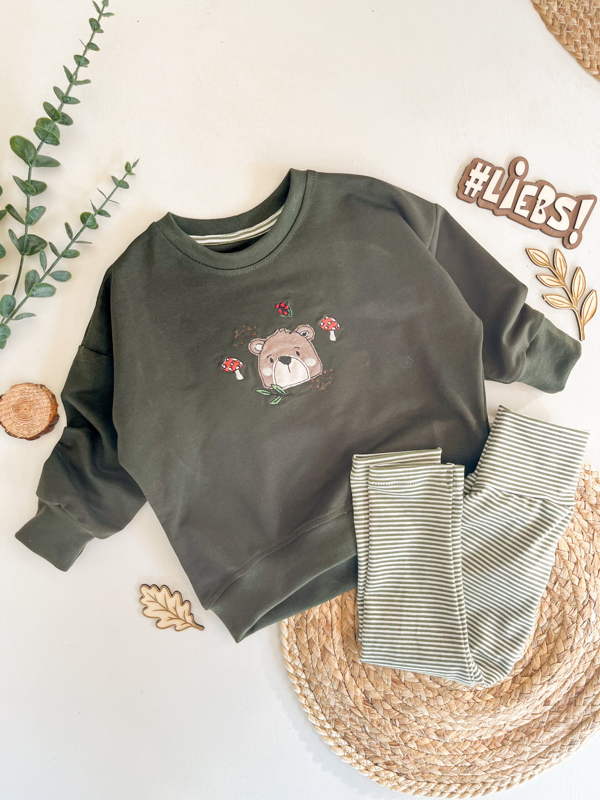 Stickdatei Herbstbär + GRATIS Datei